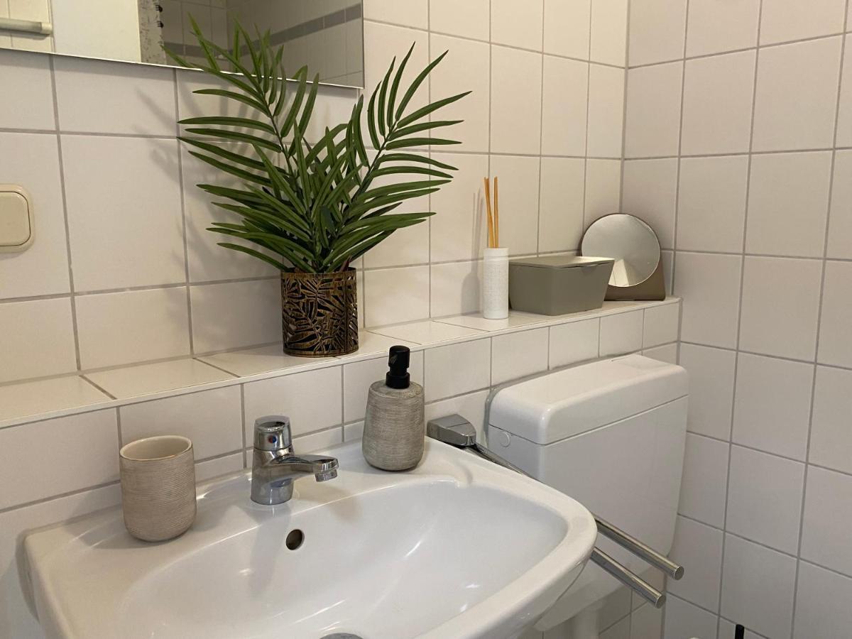 Charming Apartment - Balcony - Wifi - Kitchen Magdeburg Exterior photo